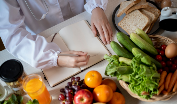 The Immune System Blueprint: How Nutrition Shapes Your Body’s Defense